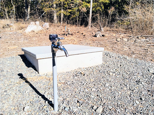 水道は私設井戸（単独井戸）を掘削する必要がある。