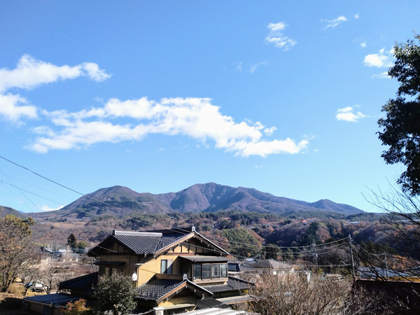 敷地からの里山の風景。