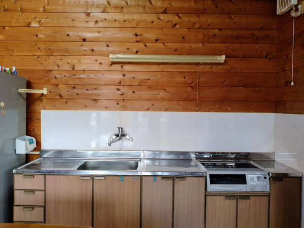 木目調の使いやすいキッチン。
