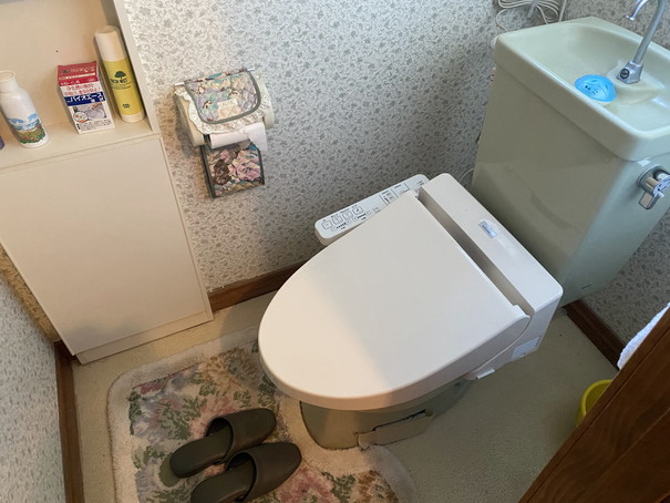 トイレは1階と2階にある。
